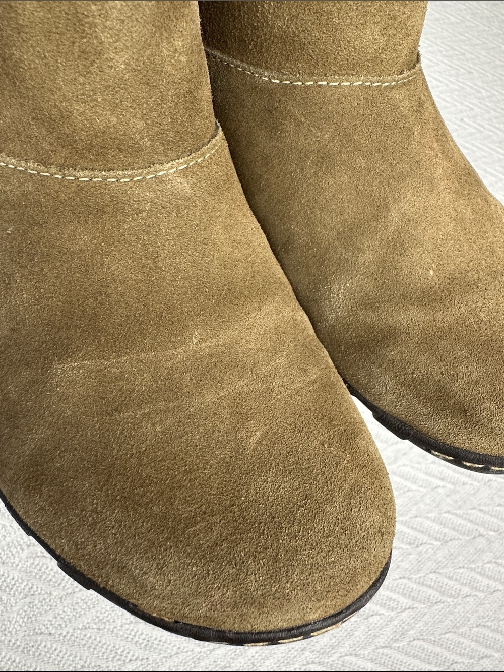 Hush Puppies Suede Waterproof Ankle Boots with faux Sherpa trim olive outdoors - Picture 12 of 12